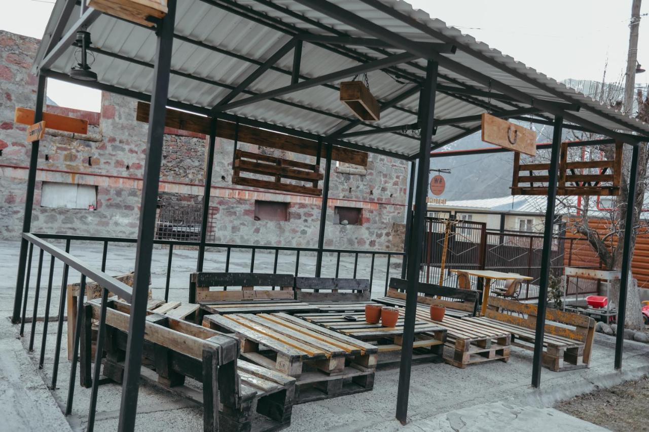 Wooden Hotel Kazbegi Dış mekan fotoğraf