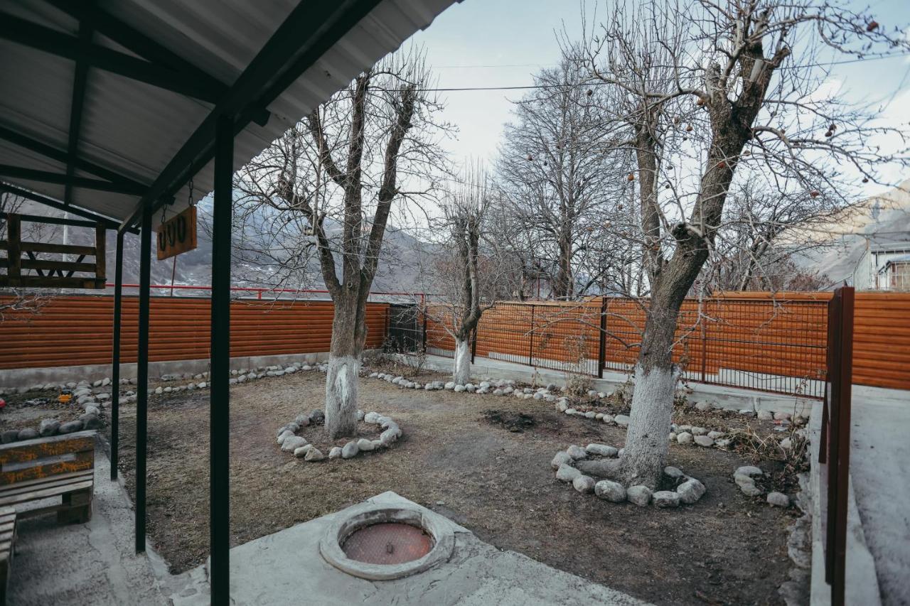 Wooden Hotel Kazbegi Dış mekan fotoğraf